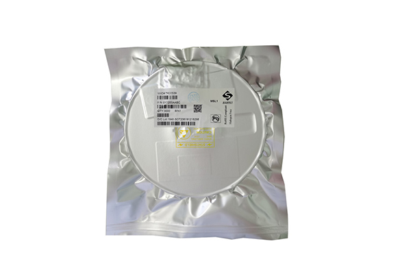 中山触摸IC完成AD取样与LED控制