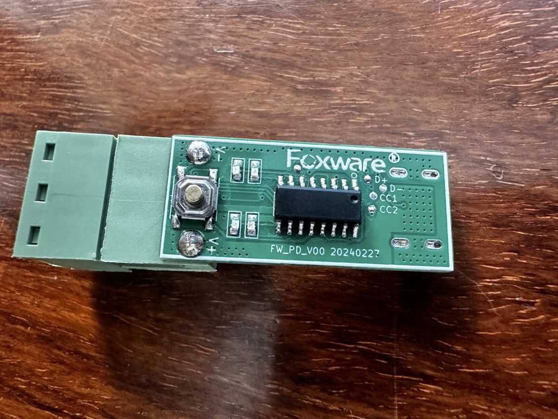 多快充协议 Type-C 多功能受电端 sink 中山取电芯片FW9120